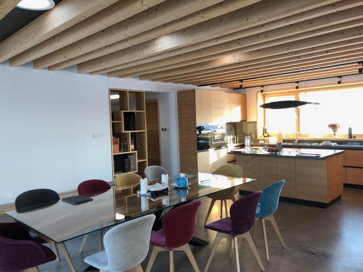 Beechtree Property Izvoare  Ngoại thất bức ảnh
